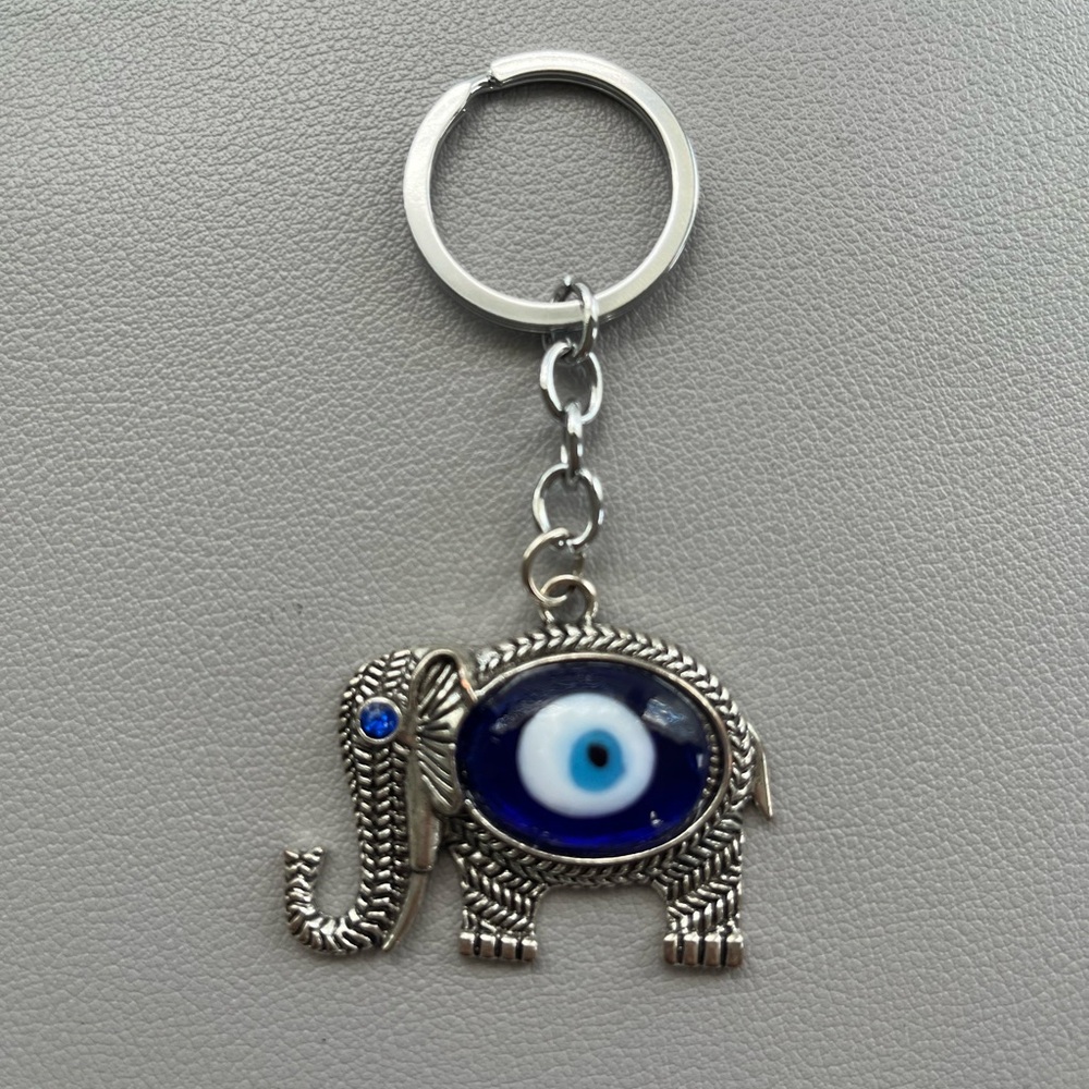 Cute Silver-toned Elephant Evil Eye Keychain